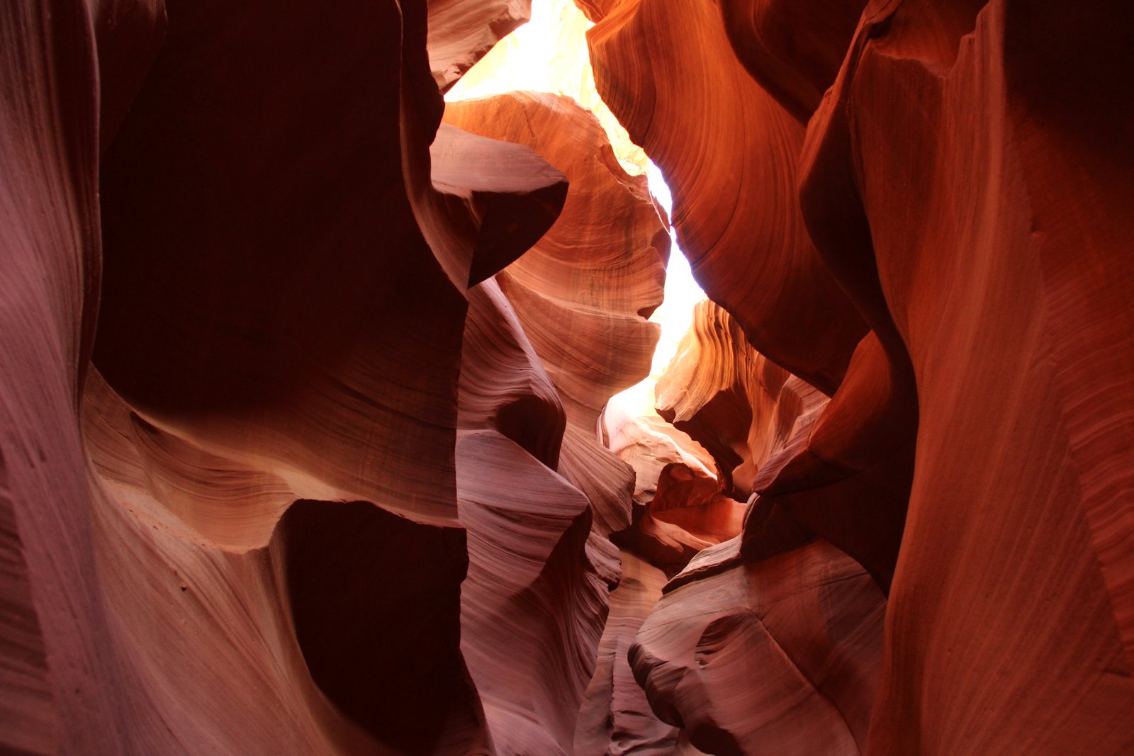 Lower antelope canyon slot tour in Arizona